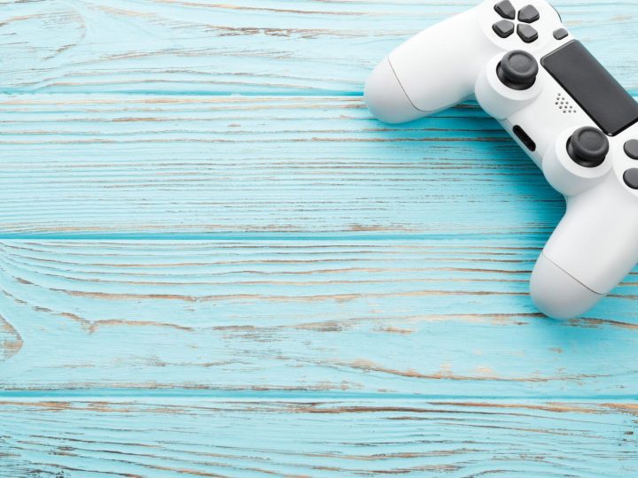 Sony sotto accusa: paga 13.5 milioni di euro per aver sabotato i controller terze parti di PS4